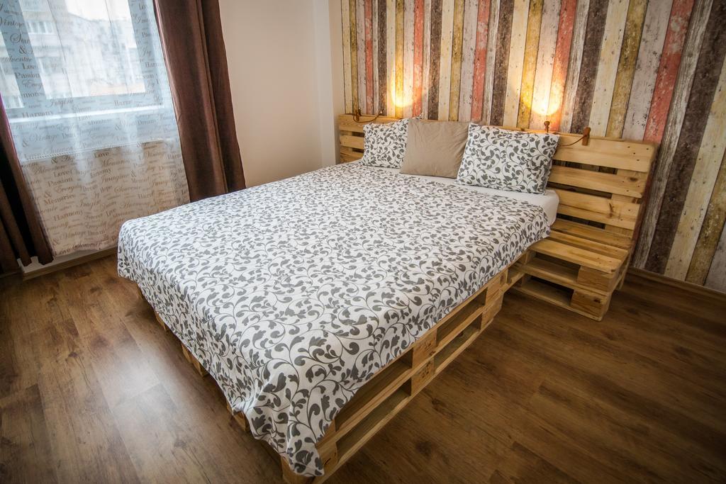 Old Town Modern Apartment By Kovee Pozsony Kültér fotó